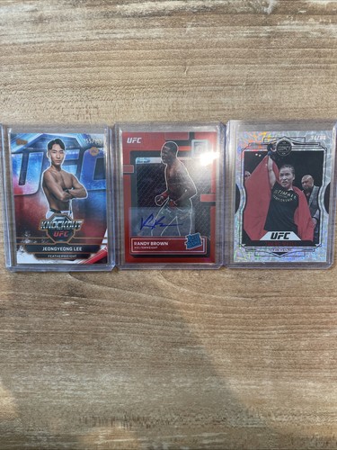 Ufc numbered auto lot - auto,